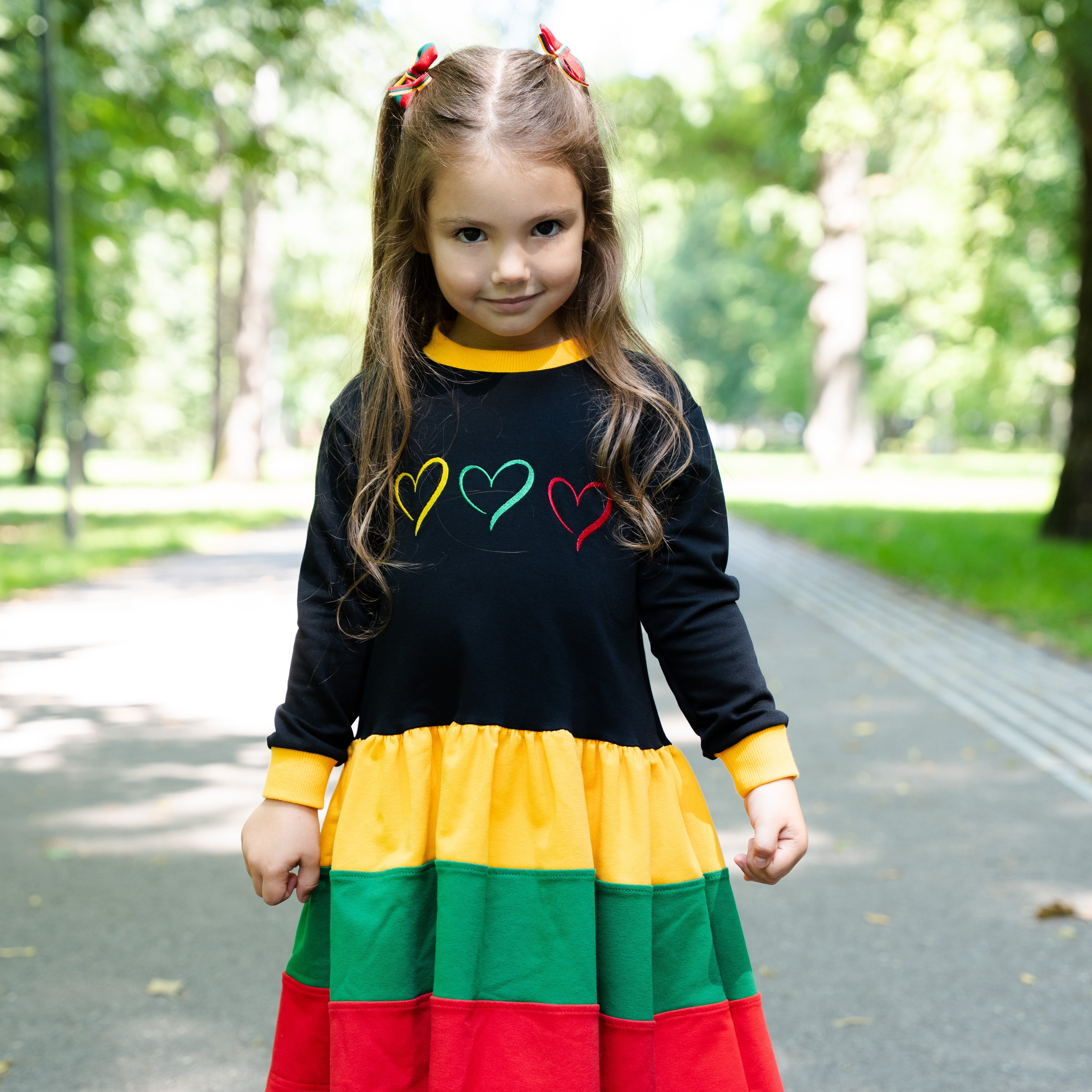 Trispalvė suknelė mergaitei